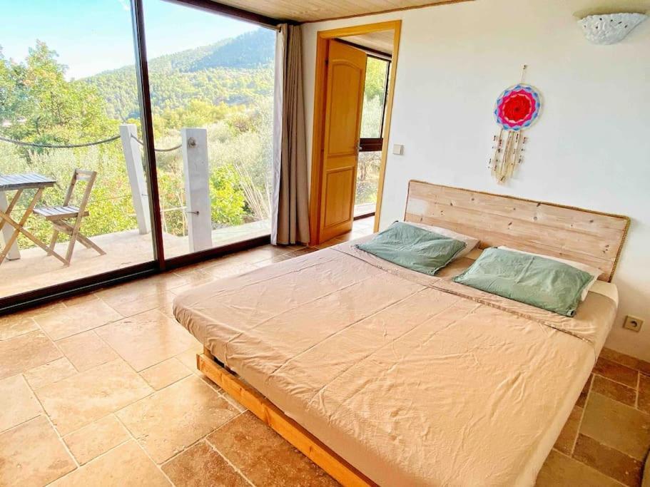 Bas De Villa Au Milieu Des Oliviers. Chateauneuf-Villevieille Bagian luar foto